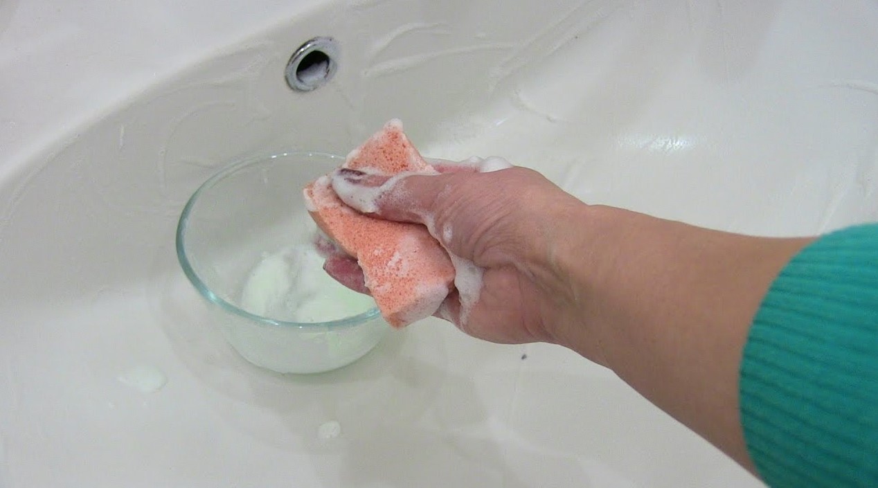 Отмывание сильной ржавчины в ванной