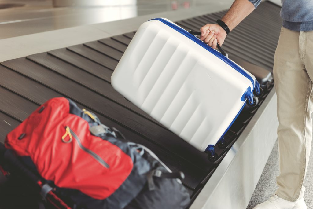 polypropylene-vs-polycarbonate-vs-abs-luggage-whats-the-best-luggage-material-03