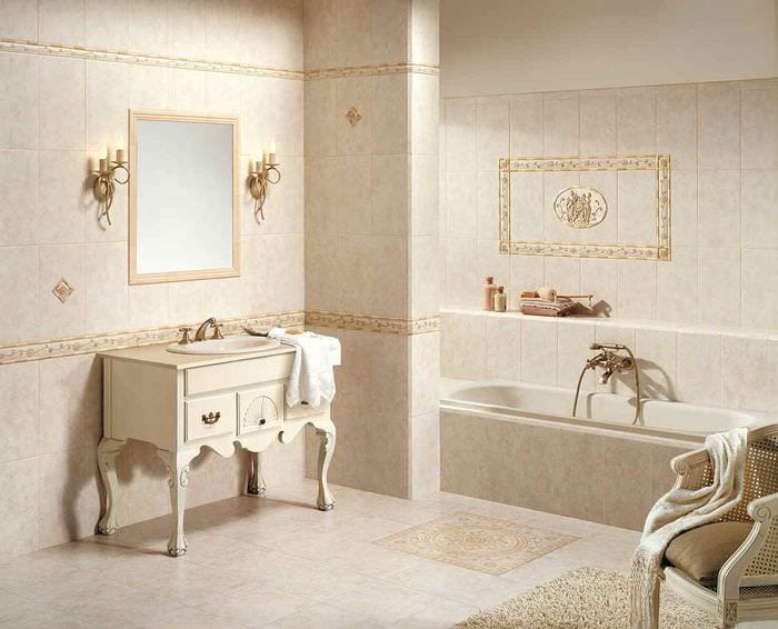 пример светлого дизайна укладки плитки в ванной комнате